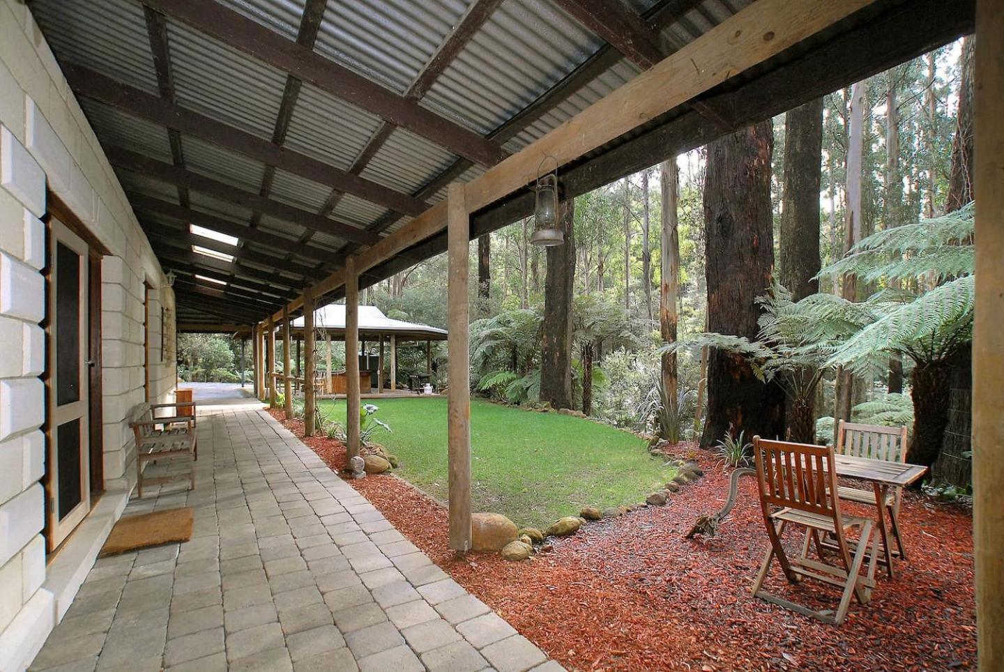 The Fernglen Forest Retreat Маунт Данденонг Екстериор снимка